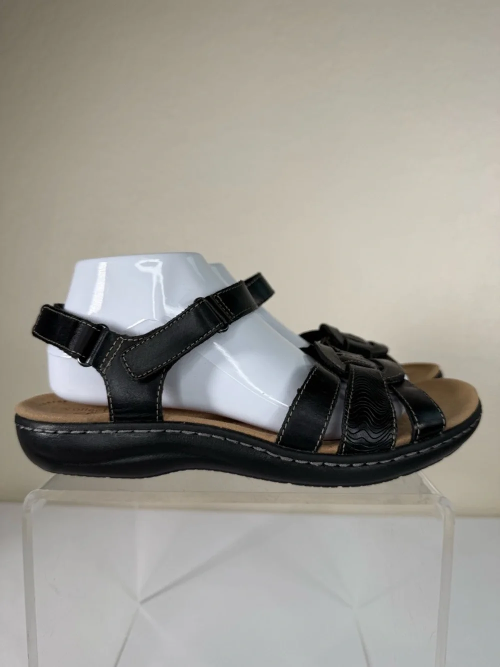 Clarks Laurieann Sela Ultimate Comfort Collection Sandals Size 8.5 WIDE LIKE NEW - Picture 2 of 13